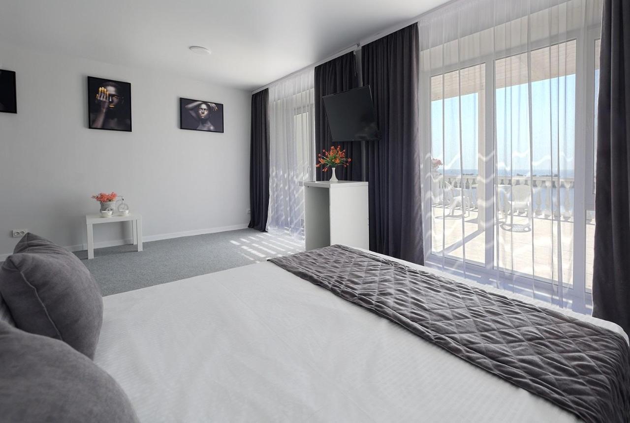 Panorama Briz Hotel Karolino-Buhaz Kültér fotó